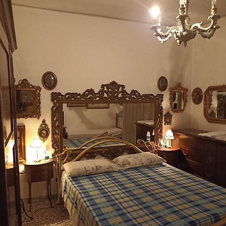 Casa Gramsci Bed & Breakfast Modena Eksteriør bilde