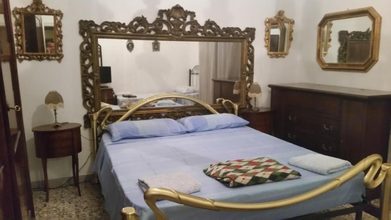 Casa Gramsci Bed & Breakfast Modena Eksteriør bilde