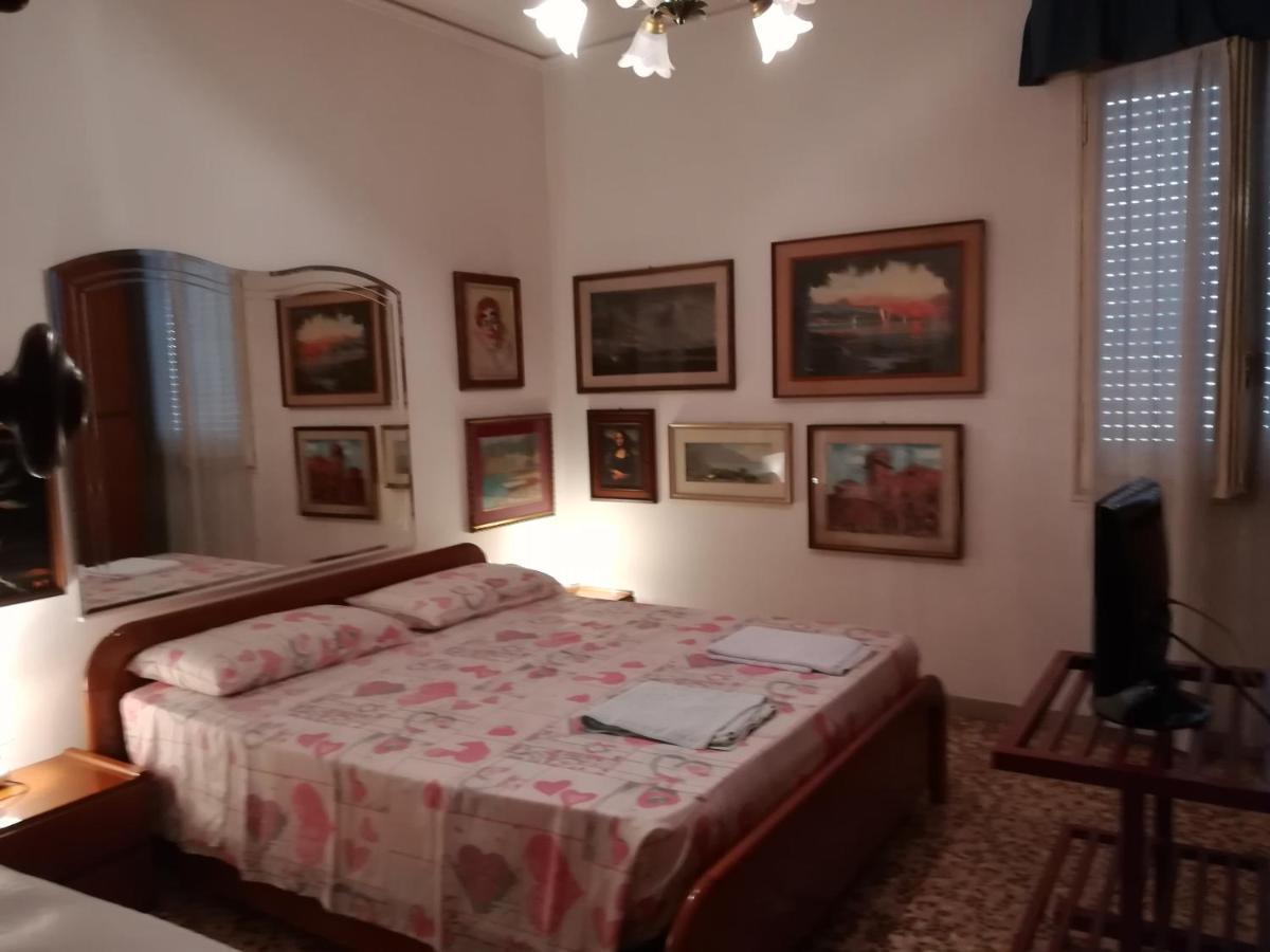 Casa Gramsci Bed & Breakfast Modena Eksteriør bilde