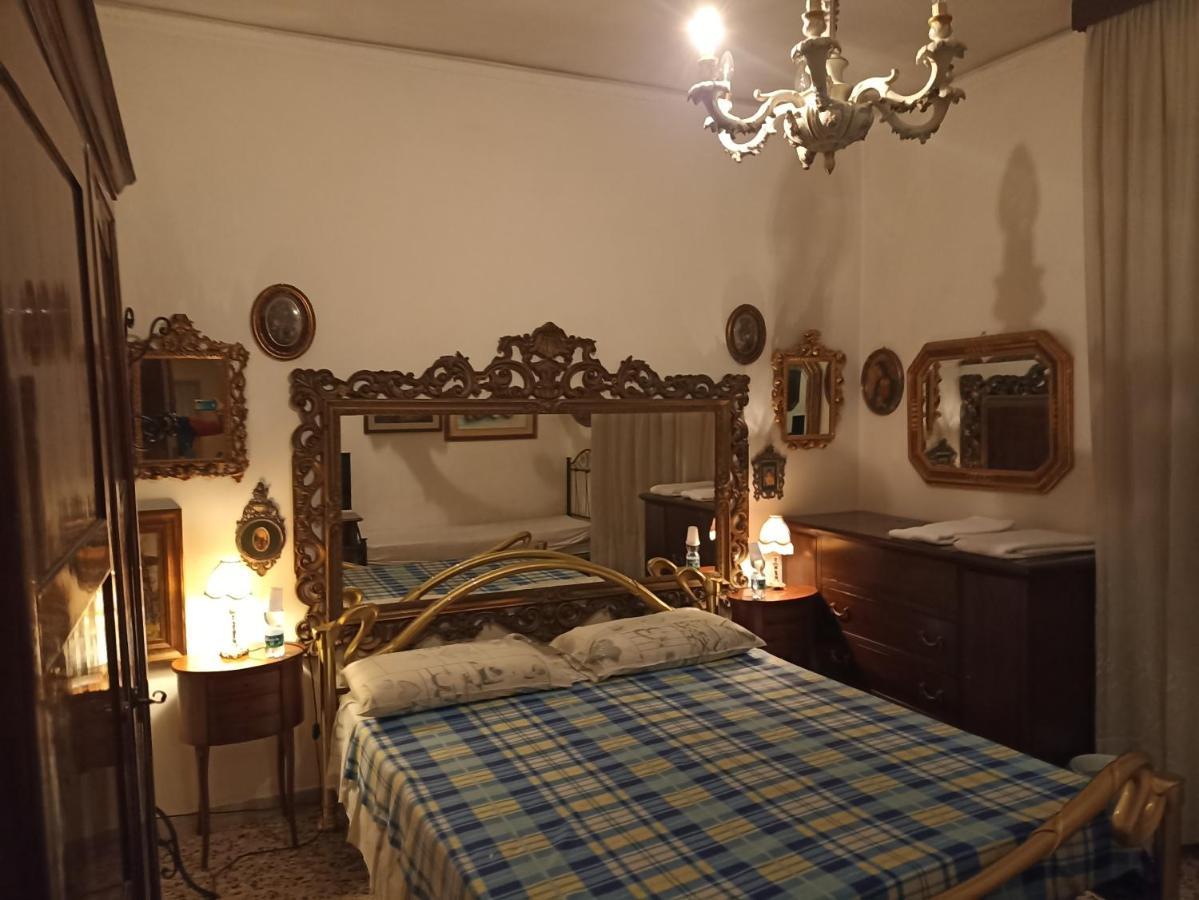 Casa Gramsci Bed & Breakfast Modena Eksteriør bilde